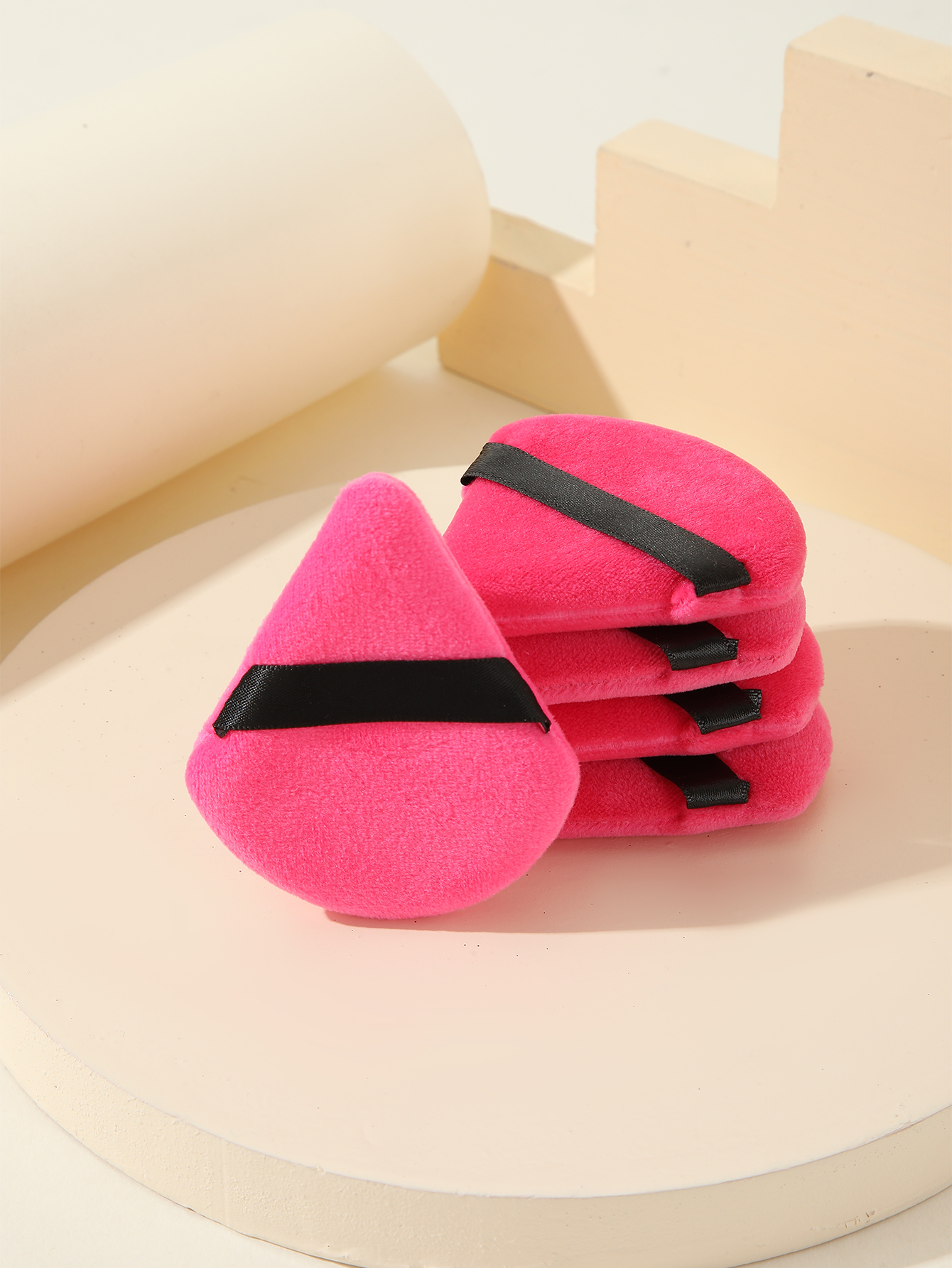 Red Triangle Fan Puff 5pcs