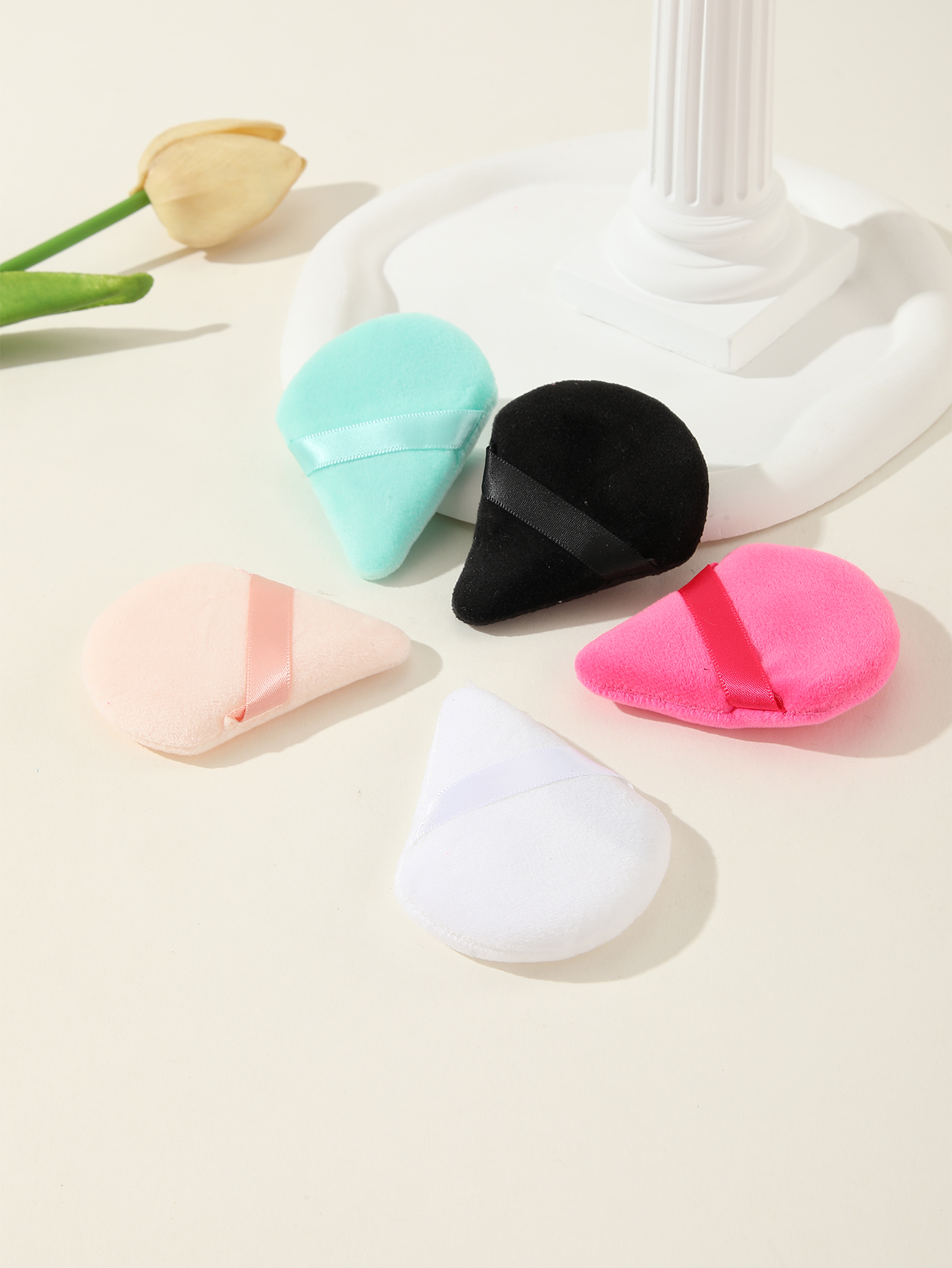 5 Colors Mixed Triangle Scalloped Puff Makeup Powder Puff