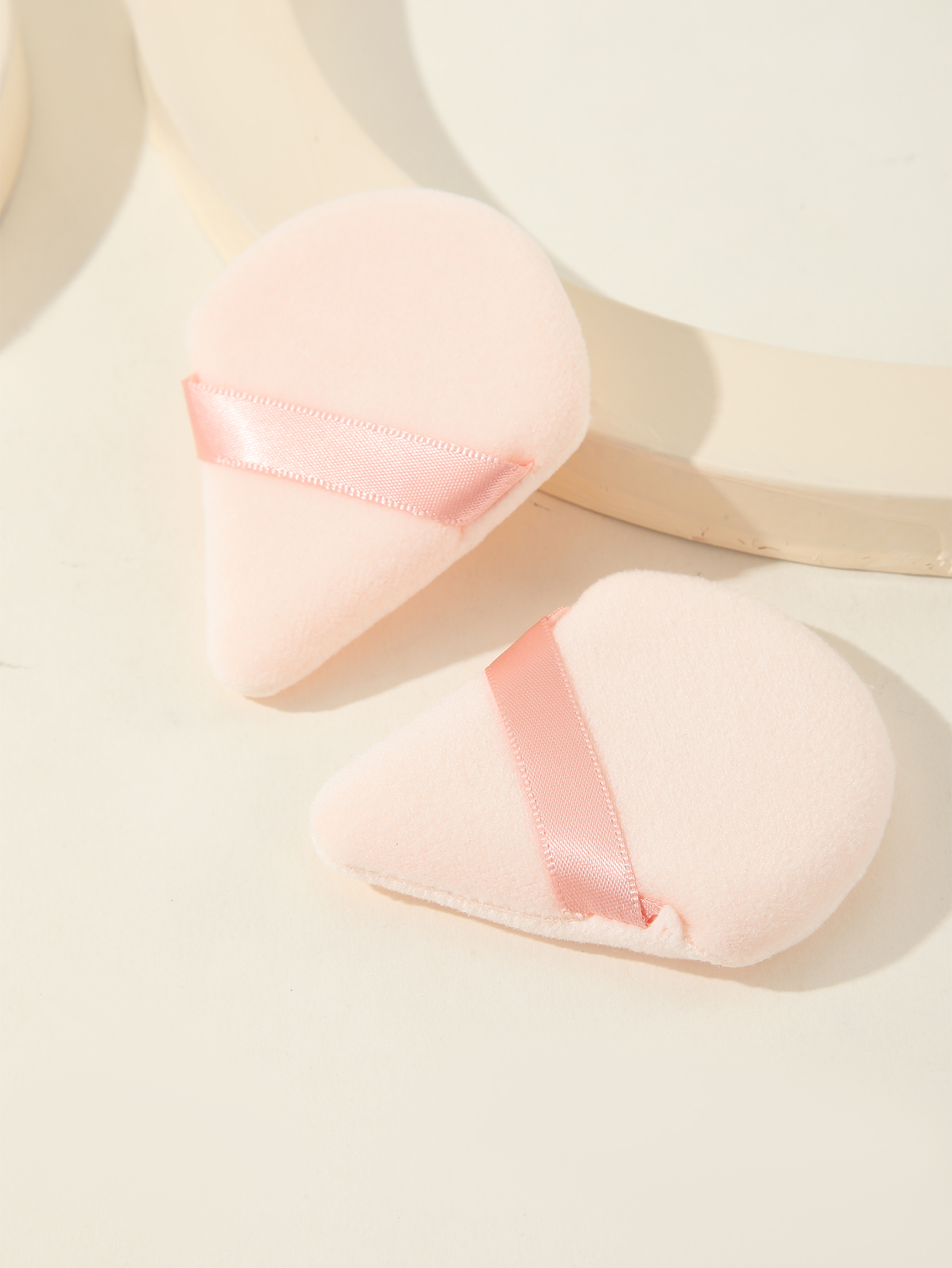 Apricot Triangle Scalloped Powder Puff Makeup Powder Puff 2pcs