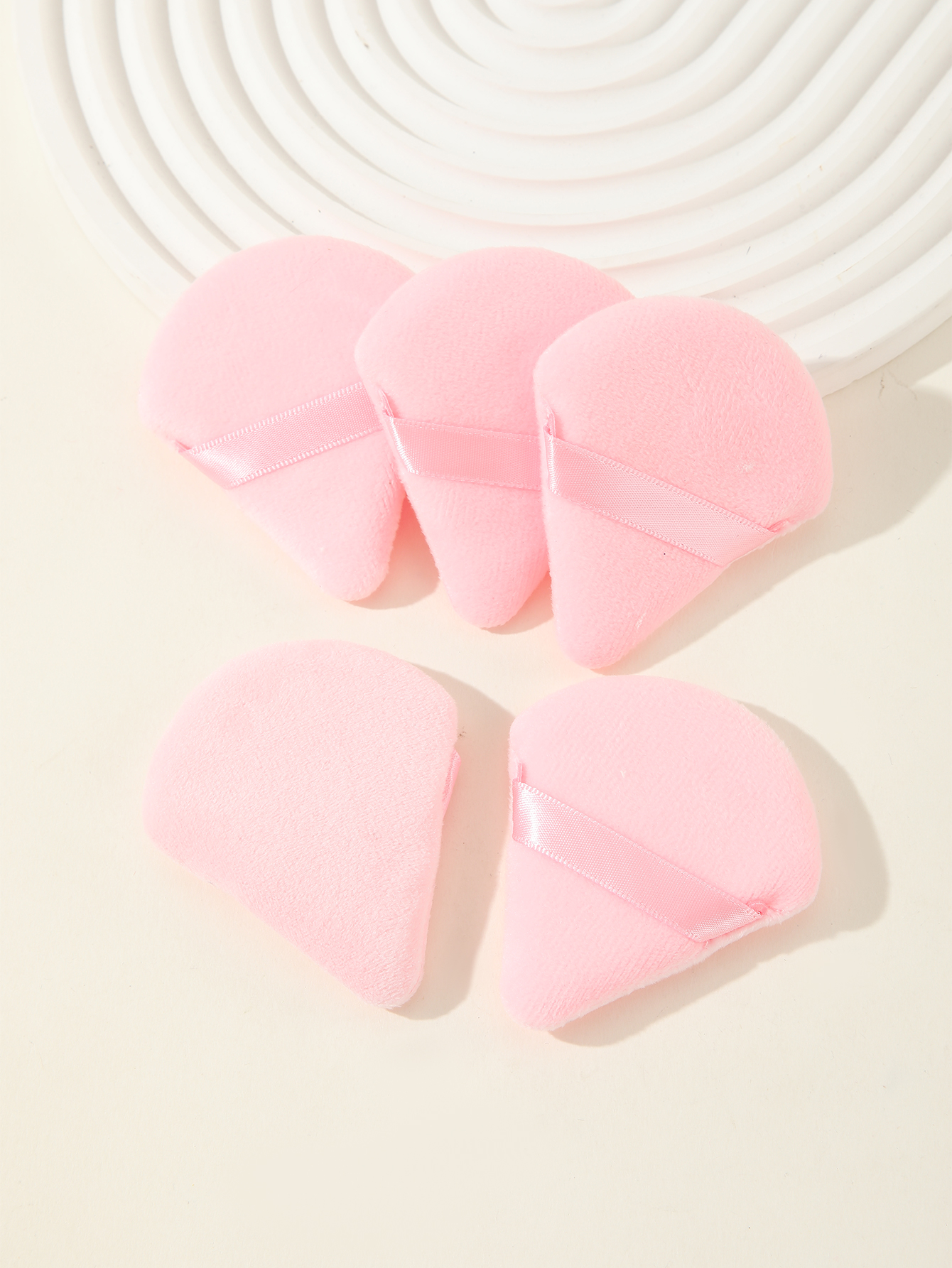 Pink Triangle Scalloped Powder PuffCosmetic Powder Puff 5pcs