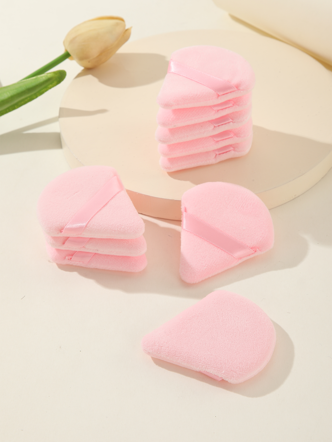 Pink Triangle Scalloped Puff Makeup Puff 10pcs
