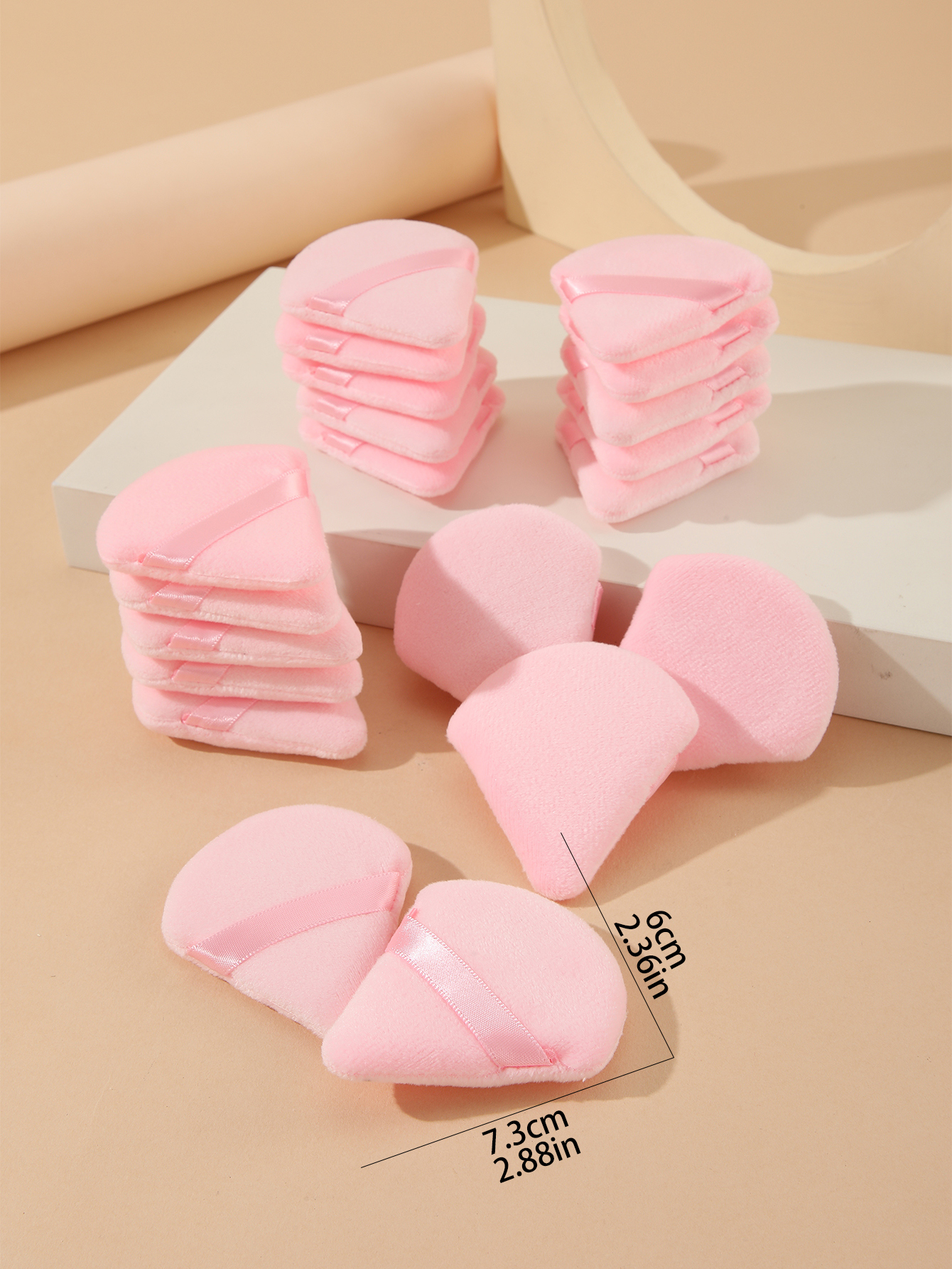 Pink Triangle Scalloped Puff Makeup Puff 20pcs