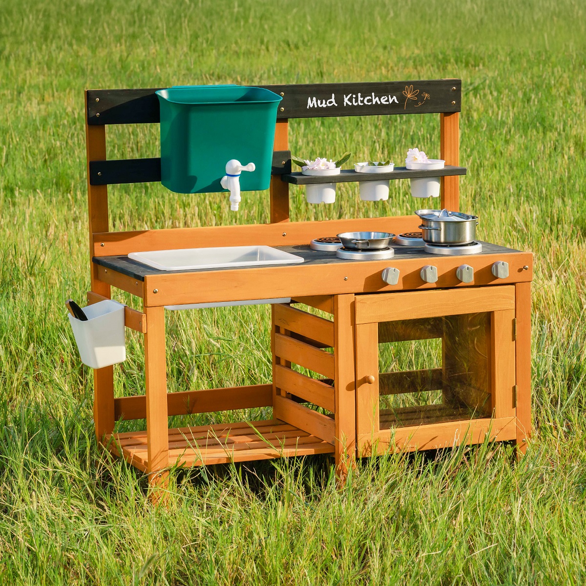 Must-Have Mud Kitchen Accessories