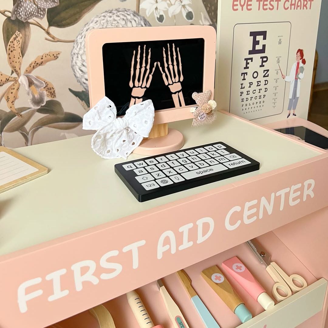 ROBUD Wooden Doctor's Activity Center Toy Set