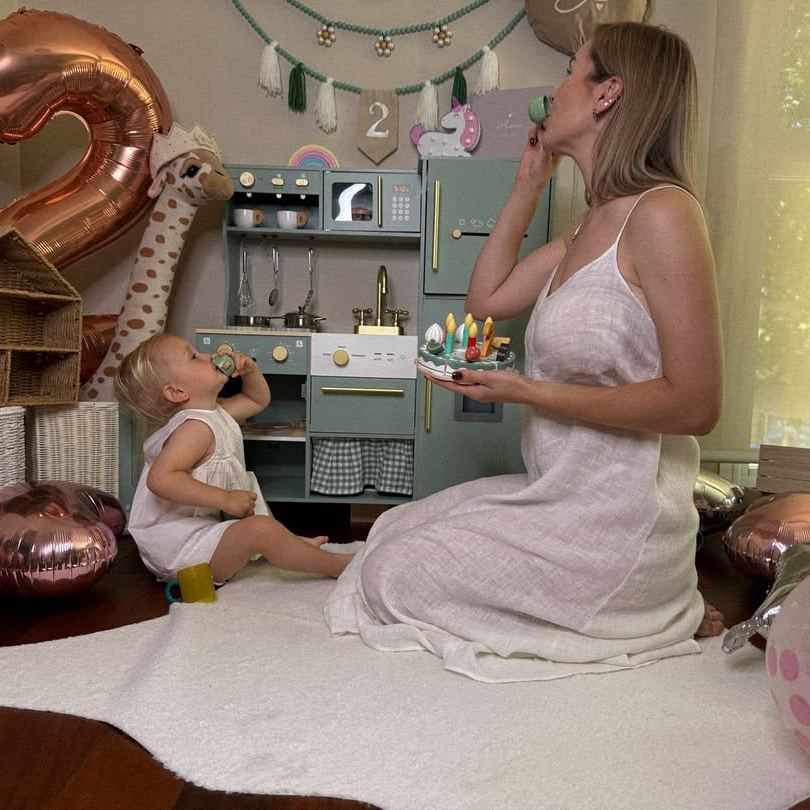 ROBUD Wooden Kids Play Kitchen Set - Bean Green