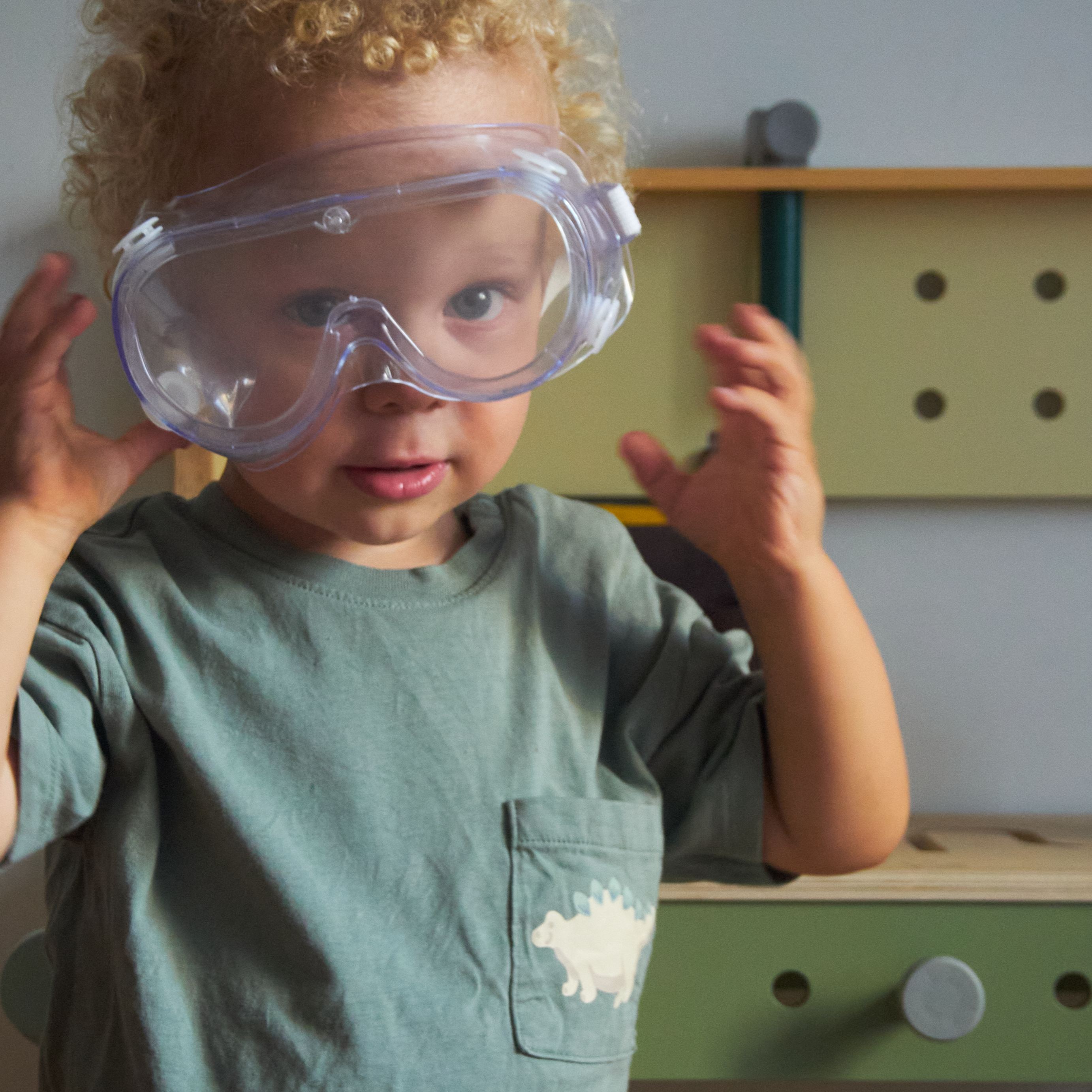 ROBUD Wooden Kids Tool Bench - Avocado Green