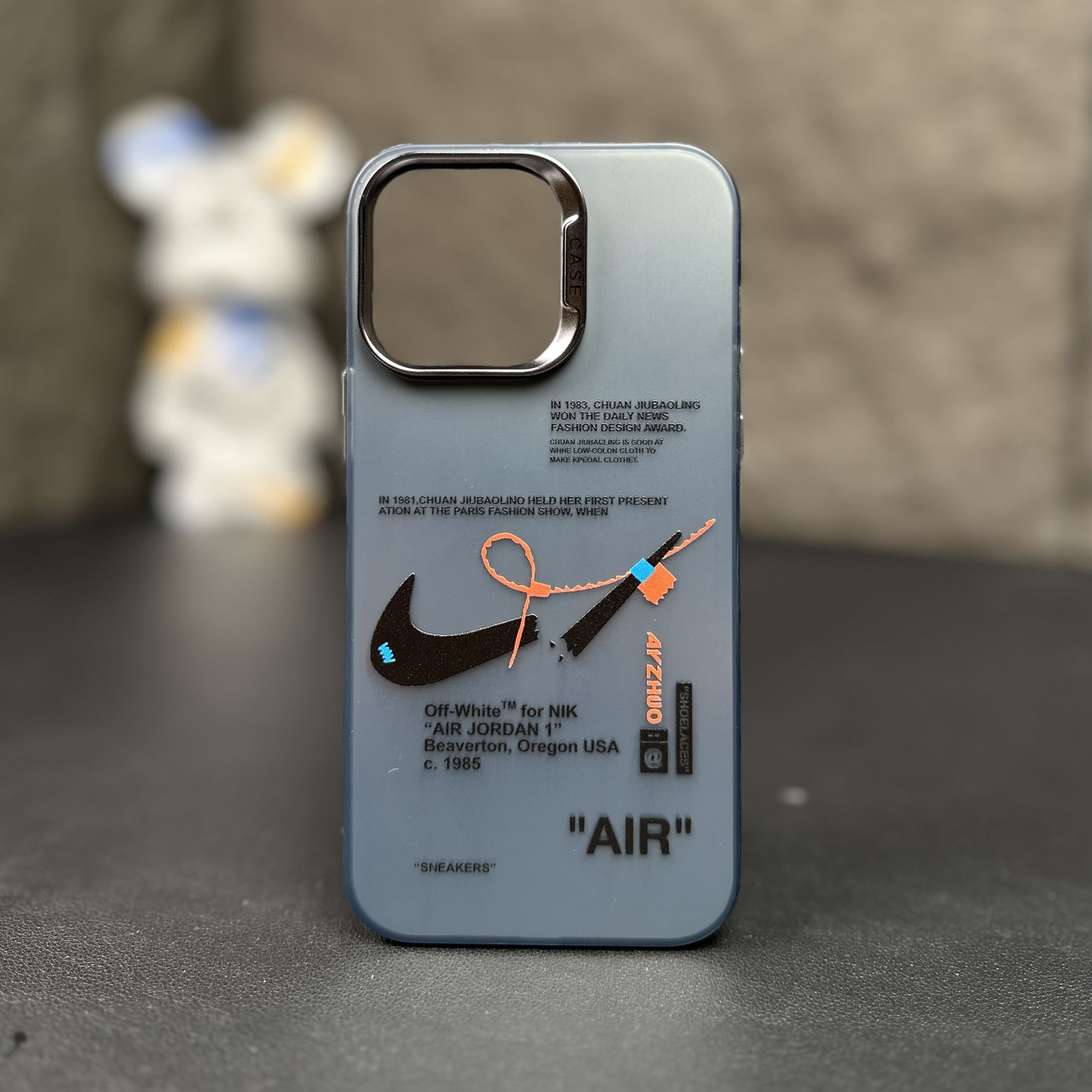 Μινιμαλιστική θήκη για iPhone - Κομψή και εικονική
