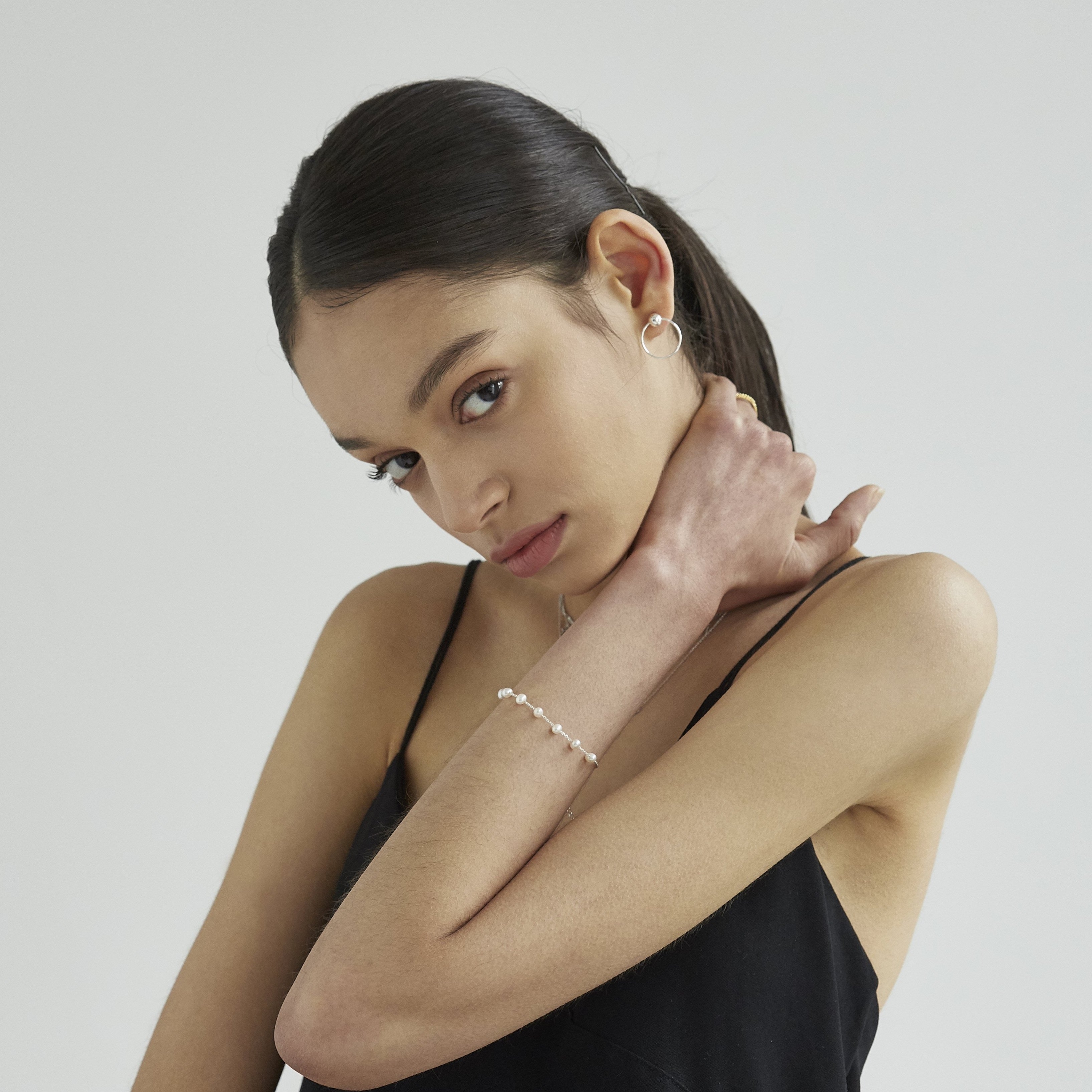 Seven pearls bracelet