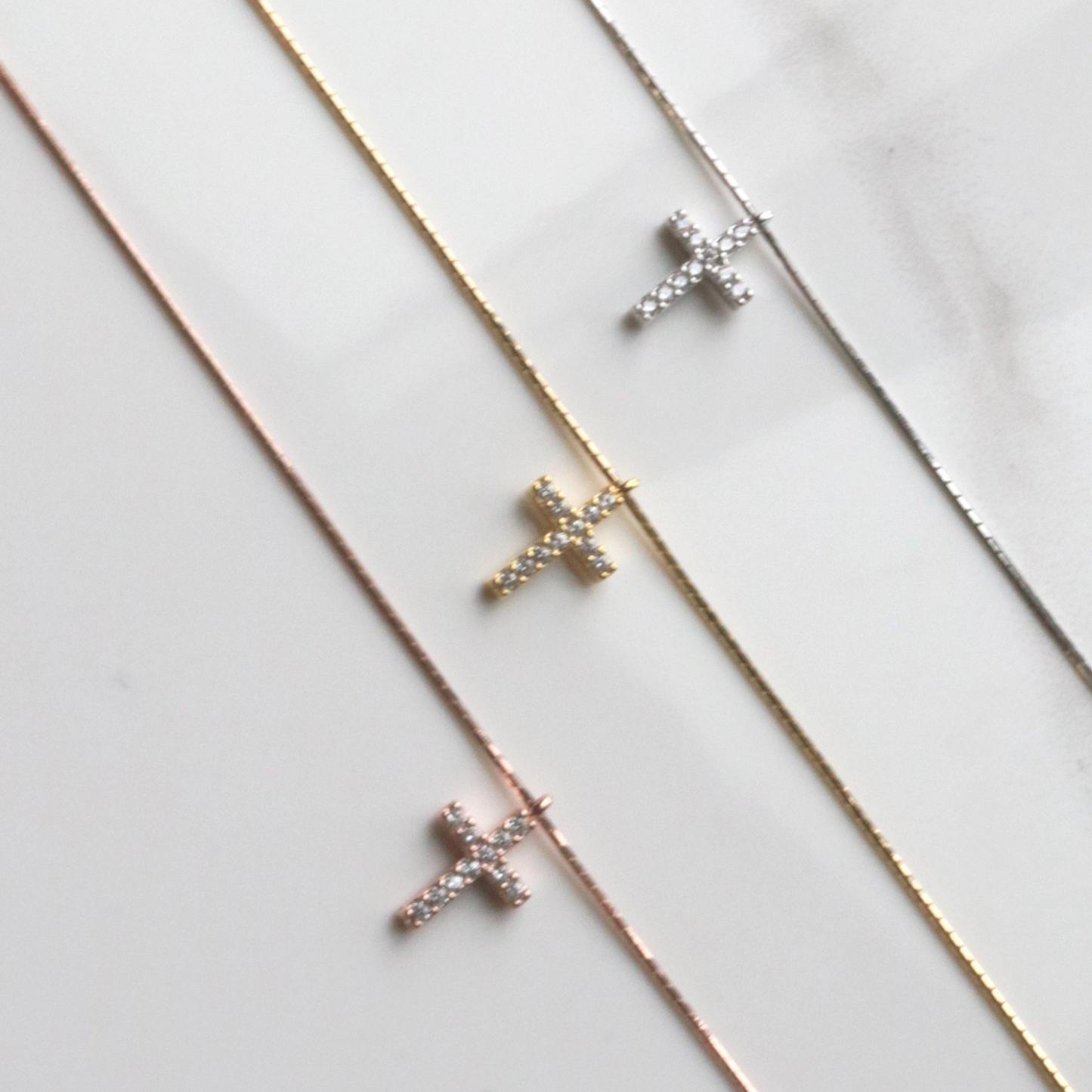 Cross pendant silk necklace