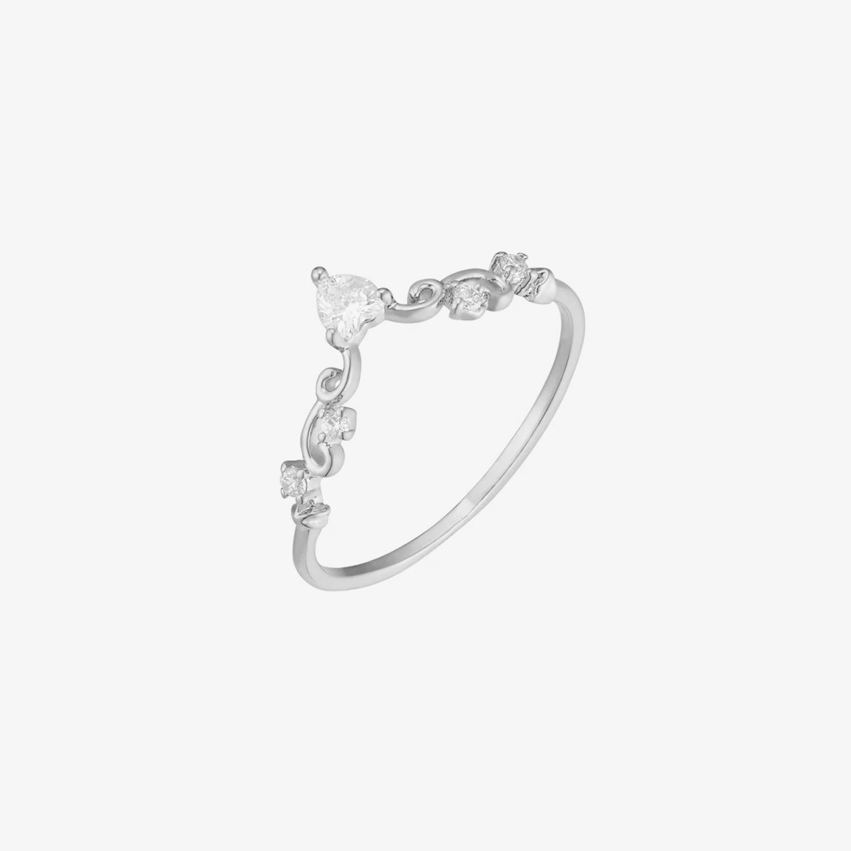 Elegant heart ring