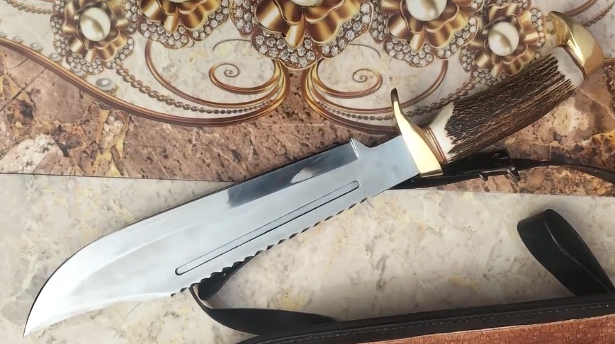 Χειροποίητο μαχαίρι Bowie: λεπίδα από γυαλισμένο ατσάλι, λαβή από κέρατο ελαφιού (δερμάτινη θήκη)