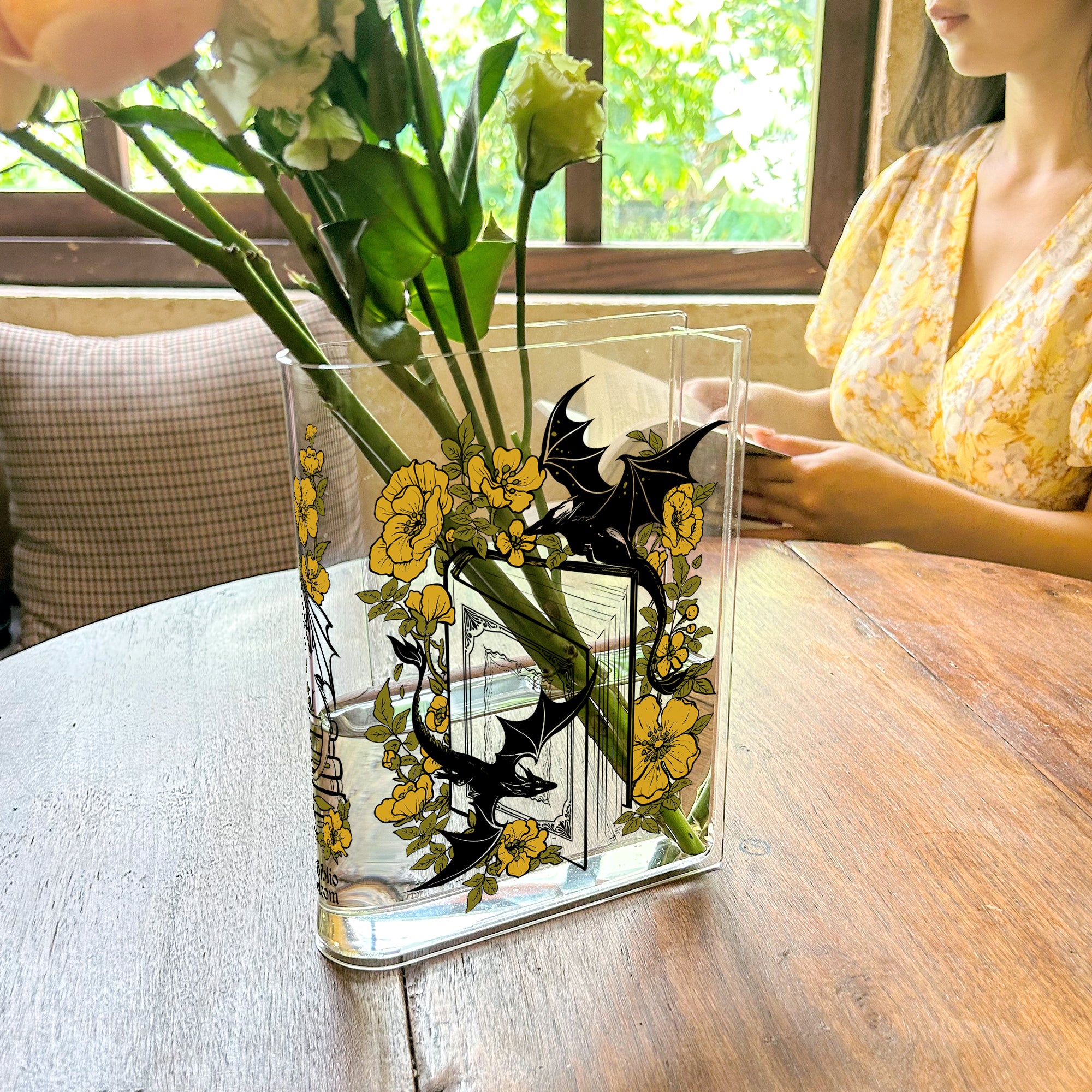 Dragon Acrylic Book Vase