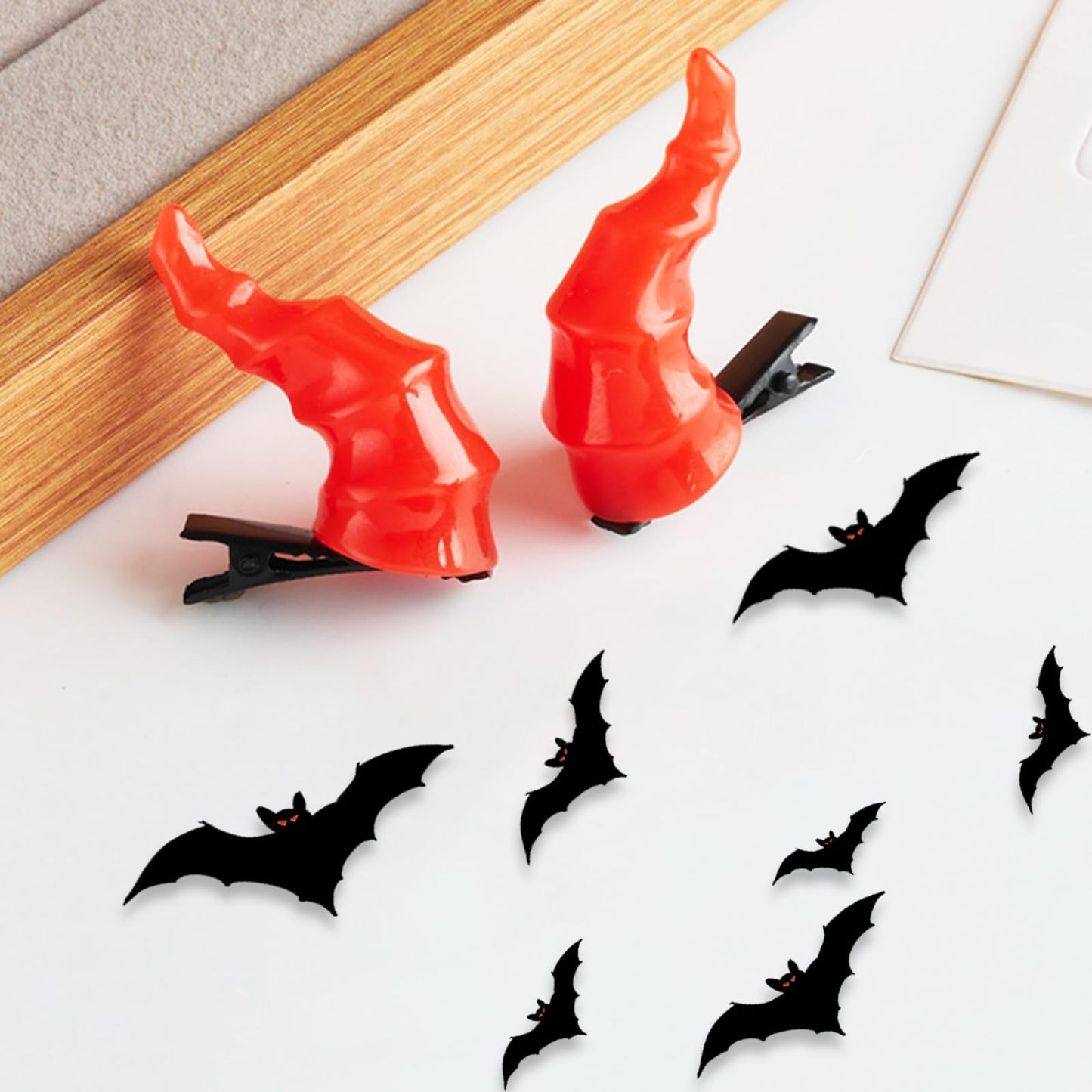 Red Devil Horns Hair Clip for Halloween Cosplay Fancy Decoration, Headwear Accessories Party Dress Up for Women Girls and Kids