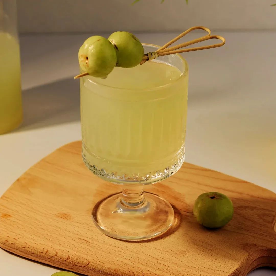 Red-Skinned Phyllanthus emblica