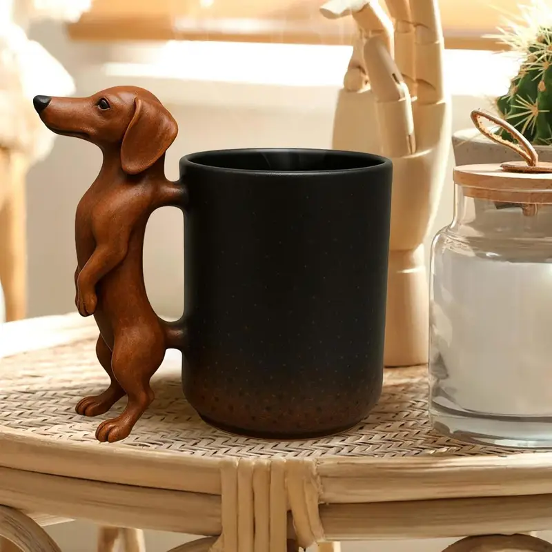 Dachshund Coffee Mug – Realistic Dog Handle Design, Non-Slip Base, Fun Gift for Dog Lovers
