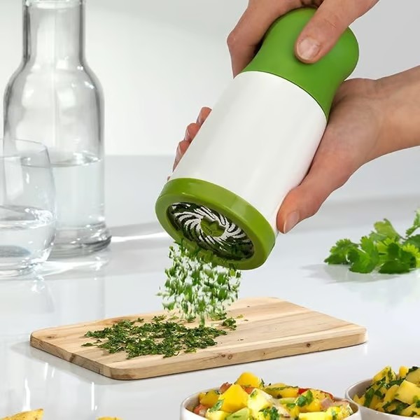Herb Grinder, Parsley chopper Herb Mill Grinder,Spice Mill Parsley Shredder,Creative Cooking Tools