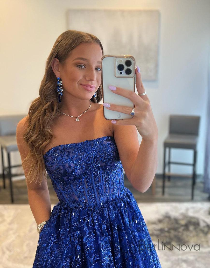 Sexy A-Line Strapless Pleating Long Prom Dress With Applique