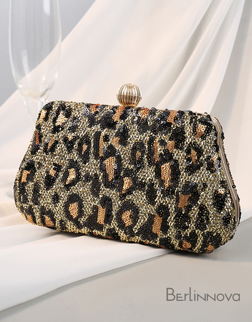Eye-Catching Leopard Clutch Bag