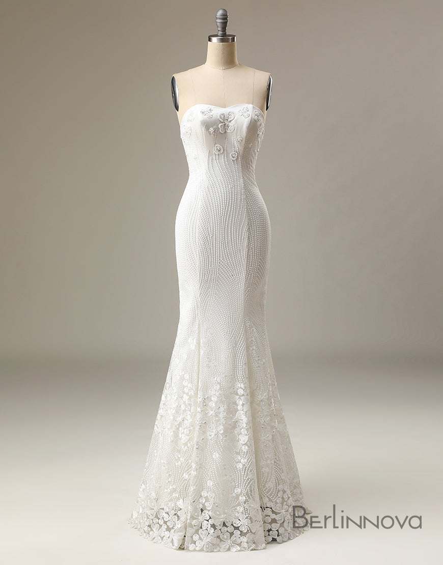 Embroidered Lace Sweetheart Wedding Dress