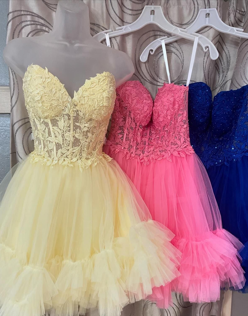 Sparkly Black A-Line Beaded Strapless Ruffled Homecoming Dress with Appliques