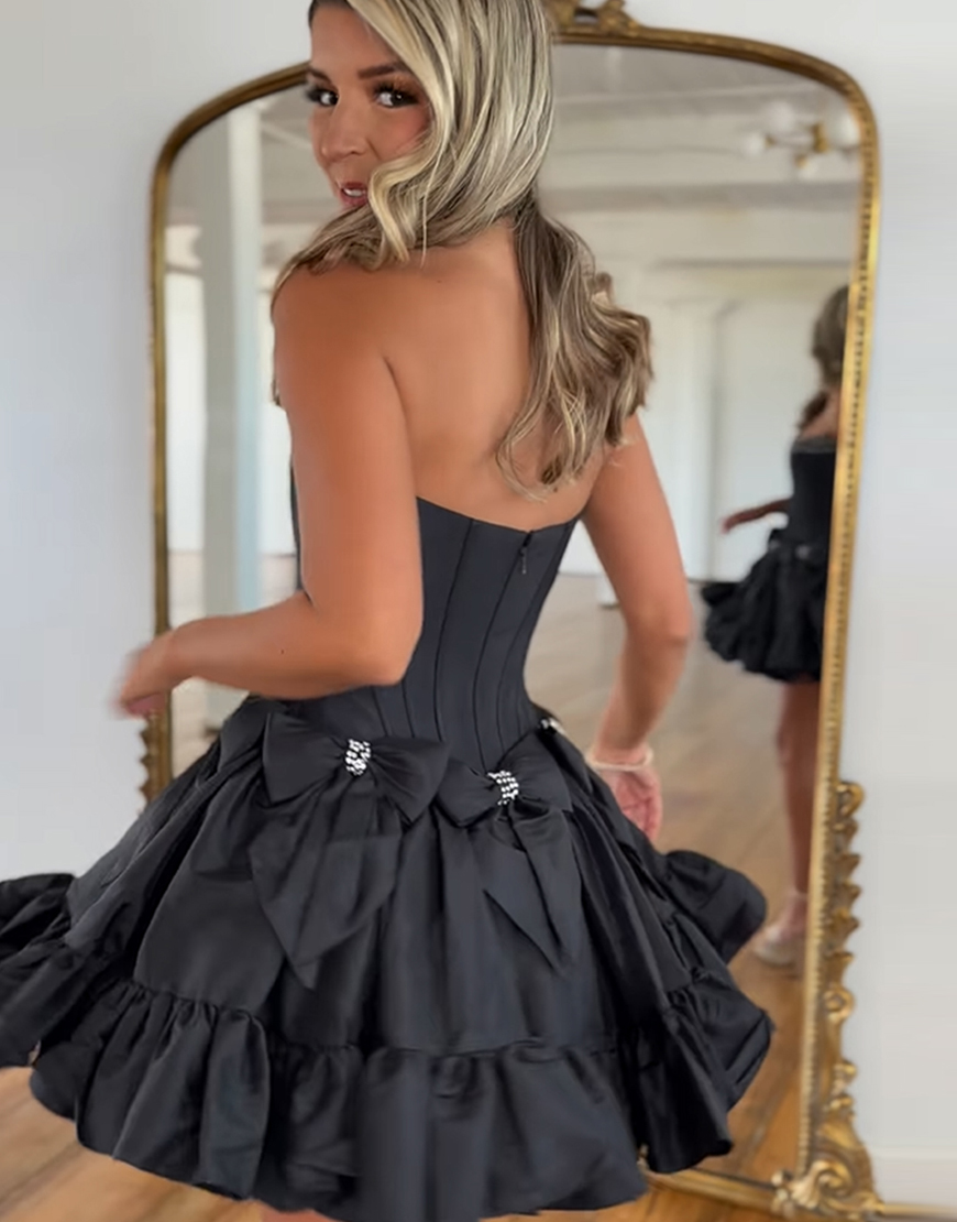 Sparkly White A-Line Beaded Ruffle Homecoming Dress with Bowknots