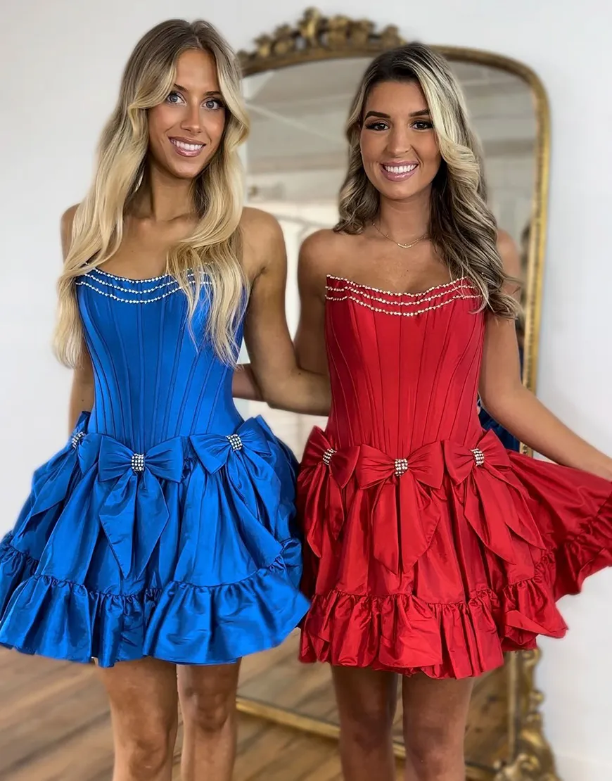 Sparkly Black A-Line Beaded Corset Homecoming Dress with Bows