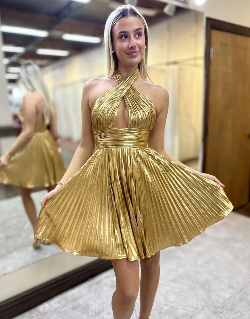 Metallic Golden A-Line Halter Pleats Homecoming Dress