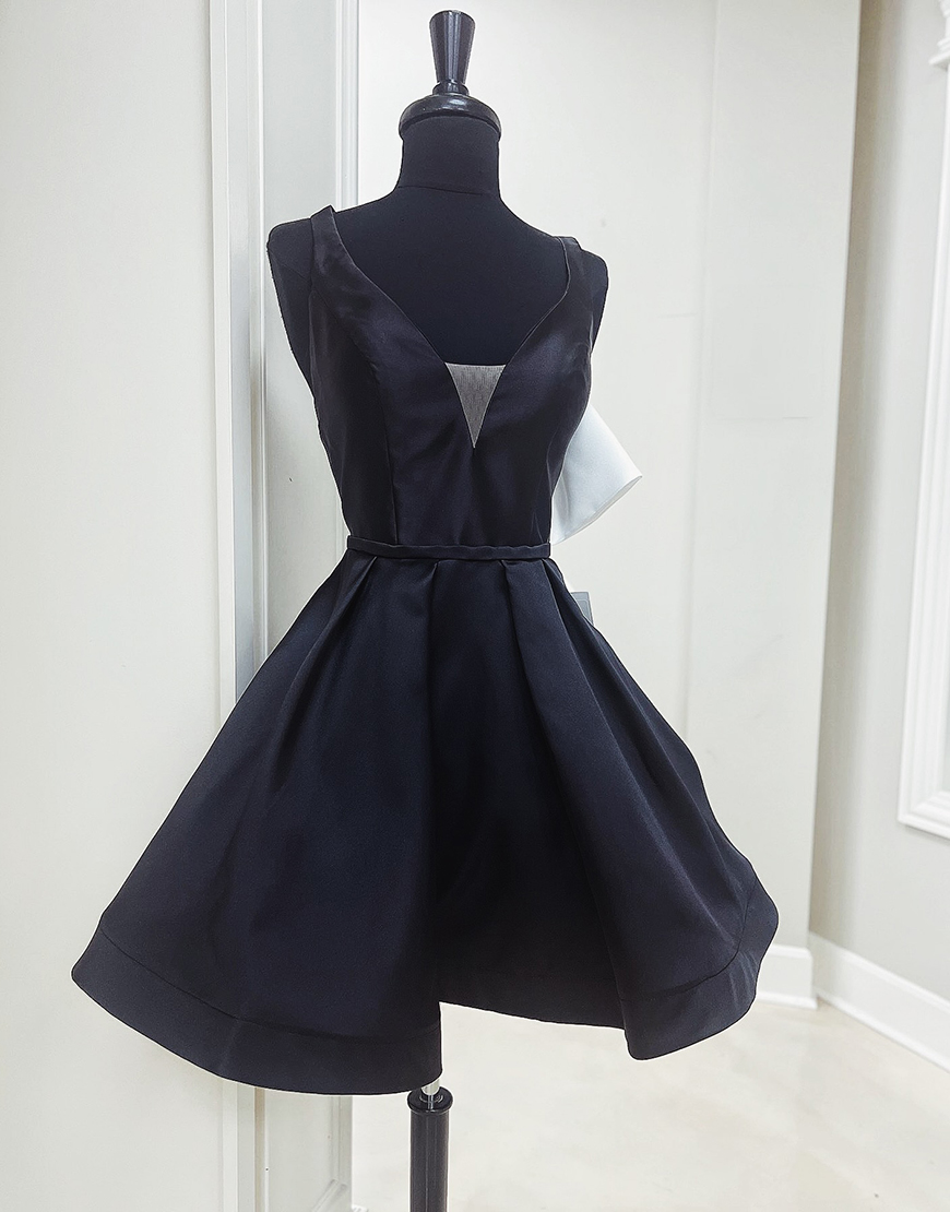 Black A-Line V Neck Homecoming Dress with White Bow