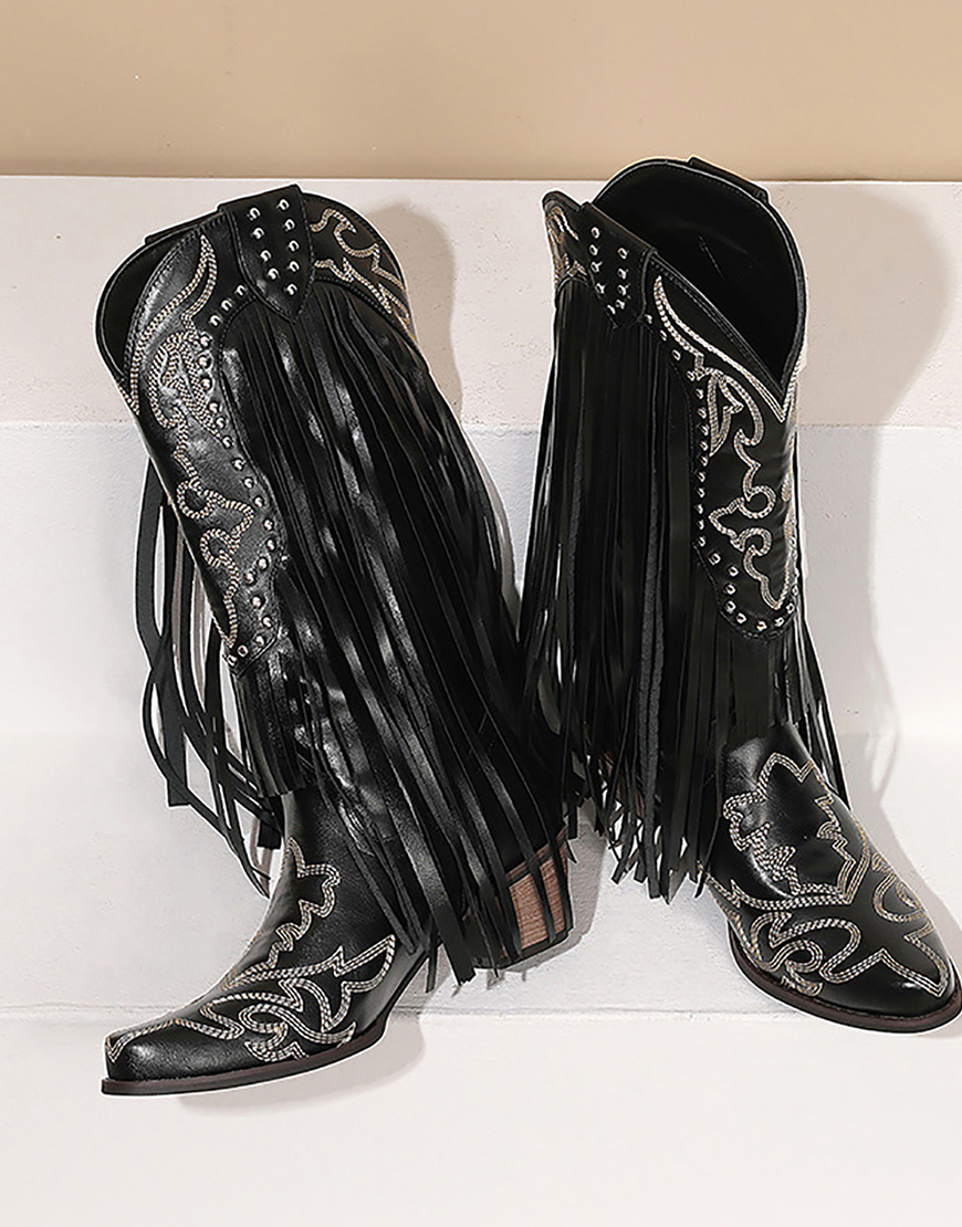 Black Rivet Embroidery High Boots