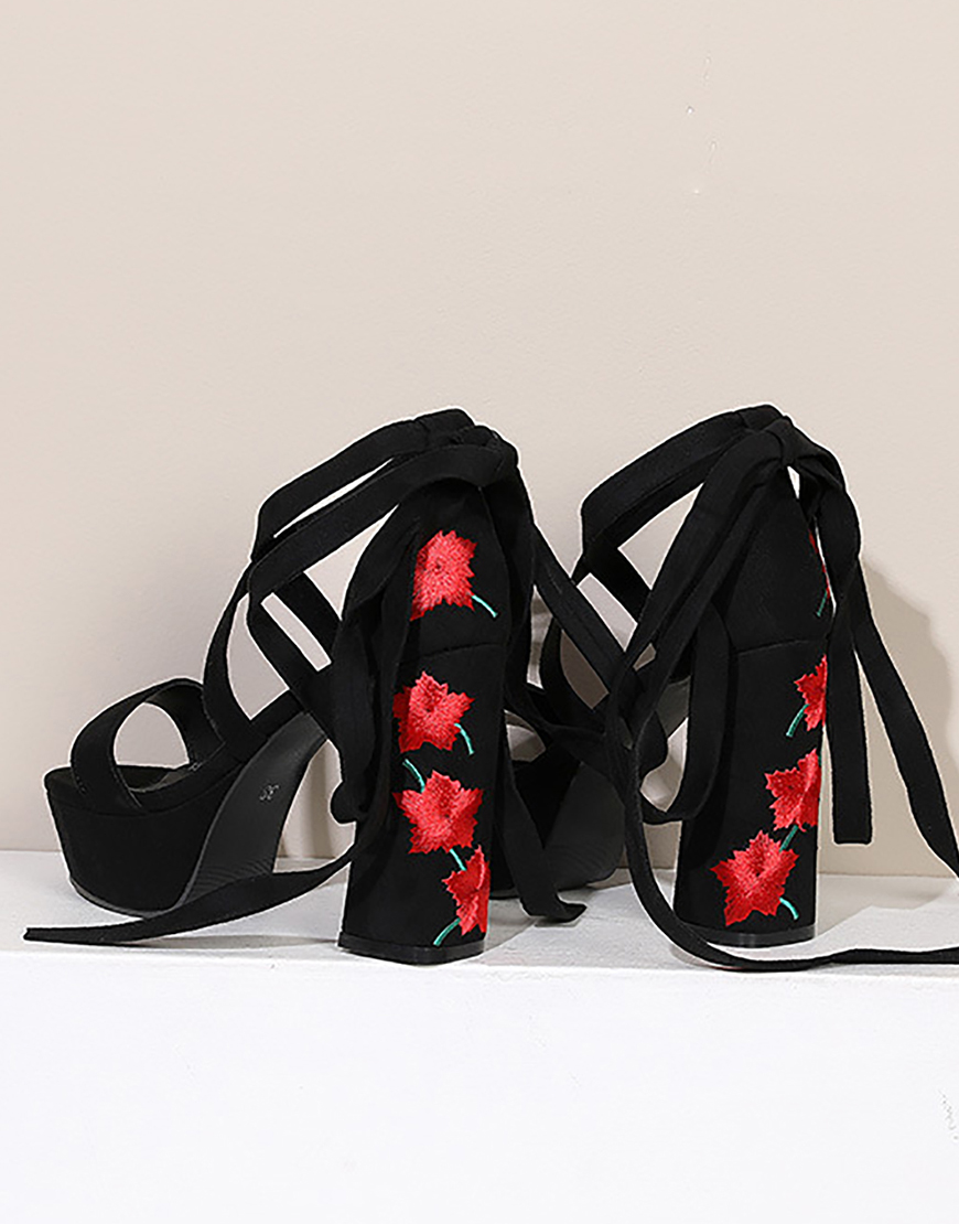 Black Embroidery Strappy Chunky High Heel Sandals