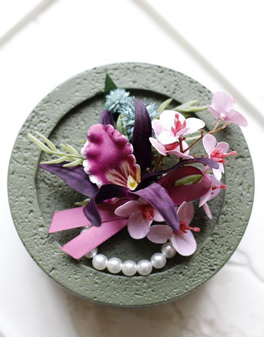 Burgundy Flowers Homecoming Wrist Corsage And Boutonniere Set with Ribbons