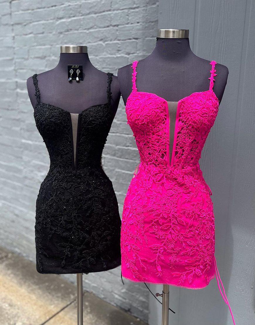 Sparkly Black Beaded Tight Spaghetti Straps Homecoming Dress with Appliques