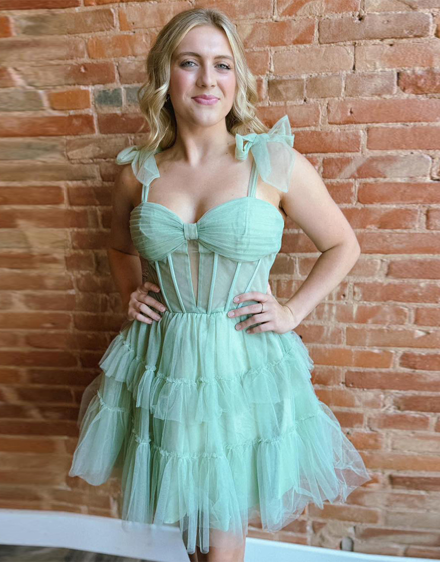 Green A-Line Tulle Tiered Corset Spaghetti Straps Homecoming Dress