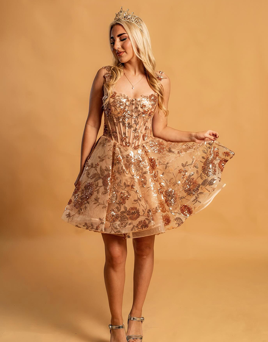 Sparkly White A-Line Sequined Tulle Homecoming Dress