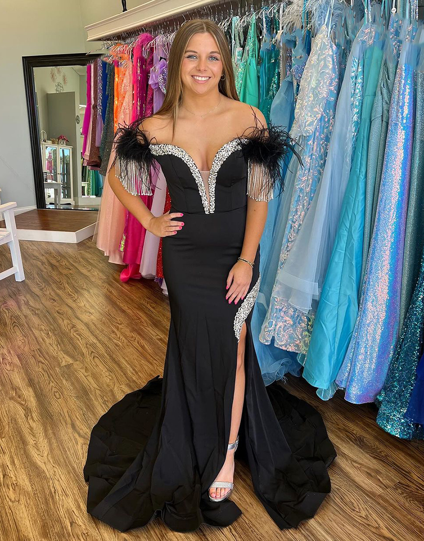 Sparkly Black Mermaid Tassels Feathered Off the Shoulder Long Prom Dress with Slit