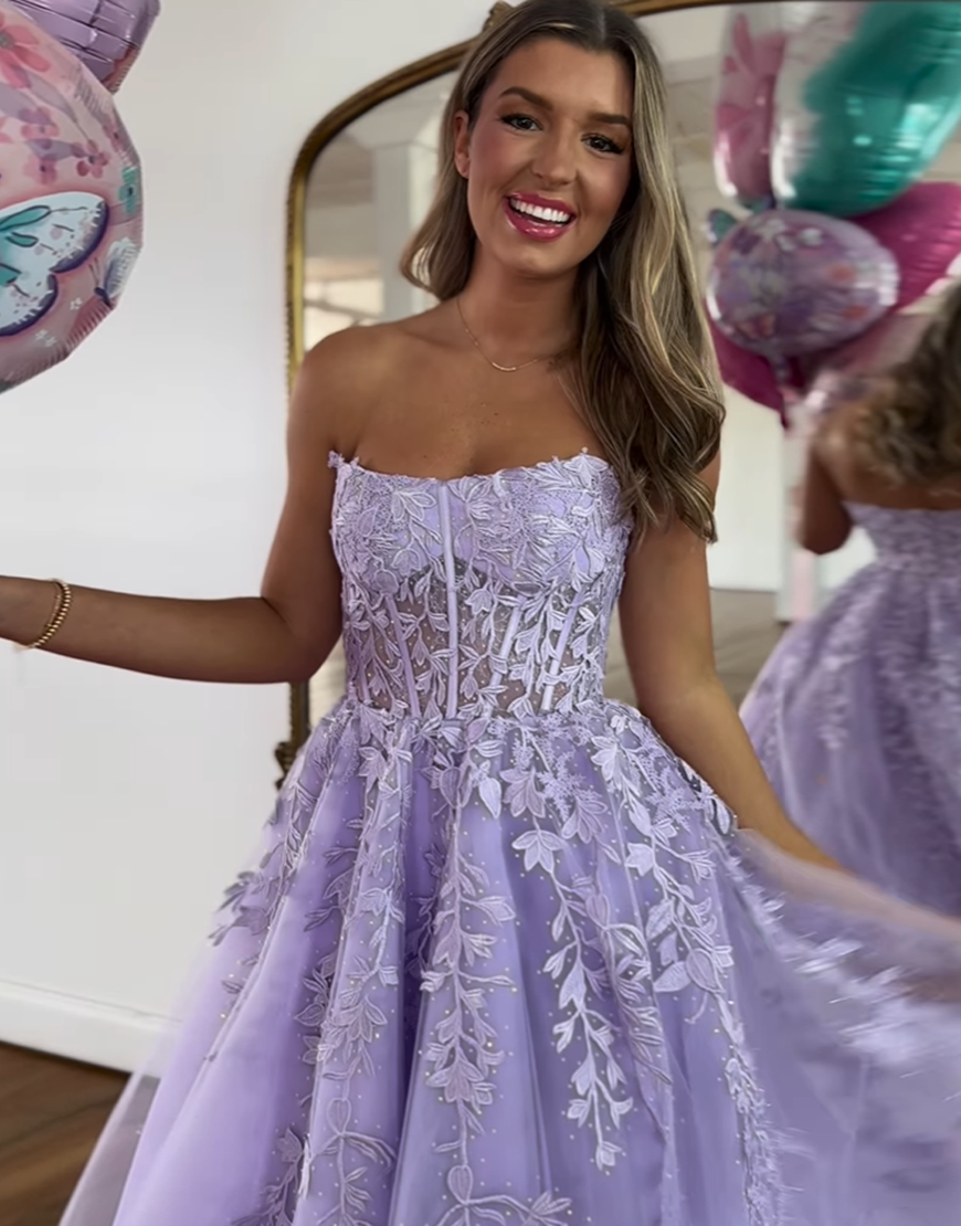 Sparkly Lilac A-Line Strapless Corset Beaded Appliques Long Prom Dress