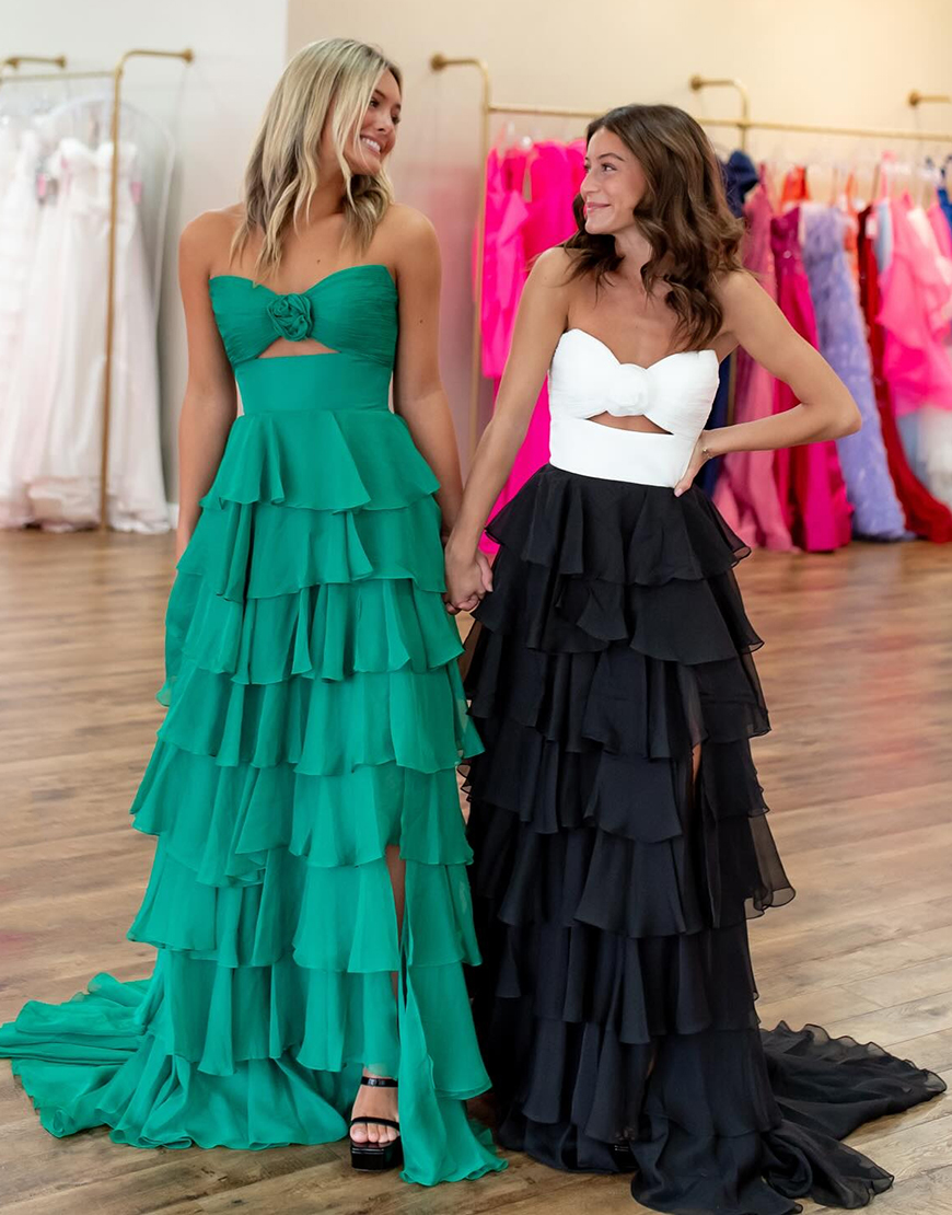 Berlinnova Women Emerald Green Long Prom Dress A-Line Strapless Flower Ruffles Pageant Dress with Slit