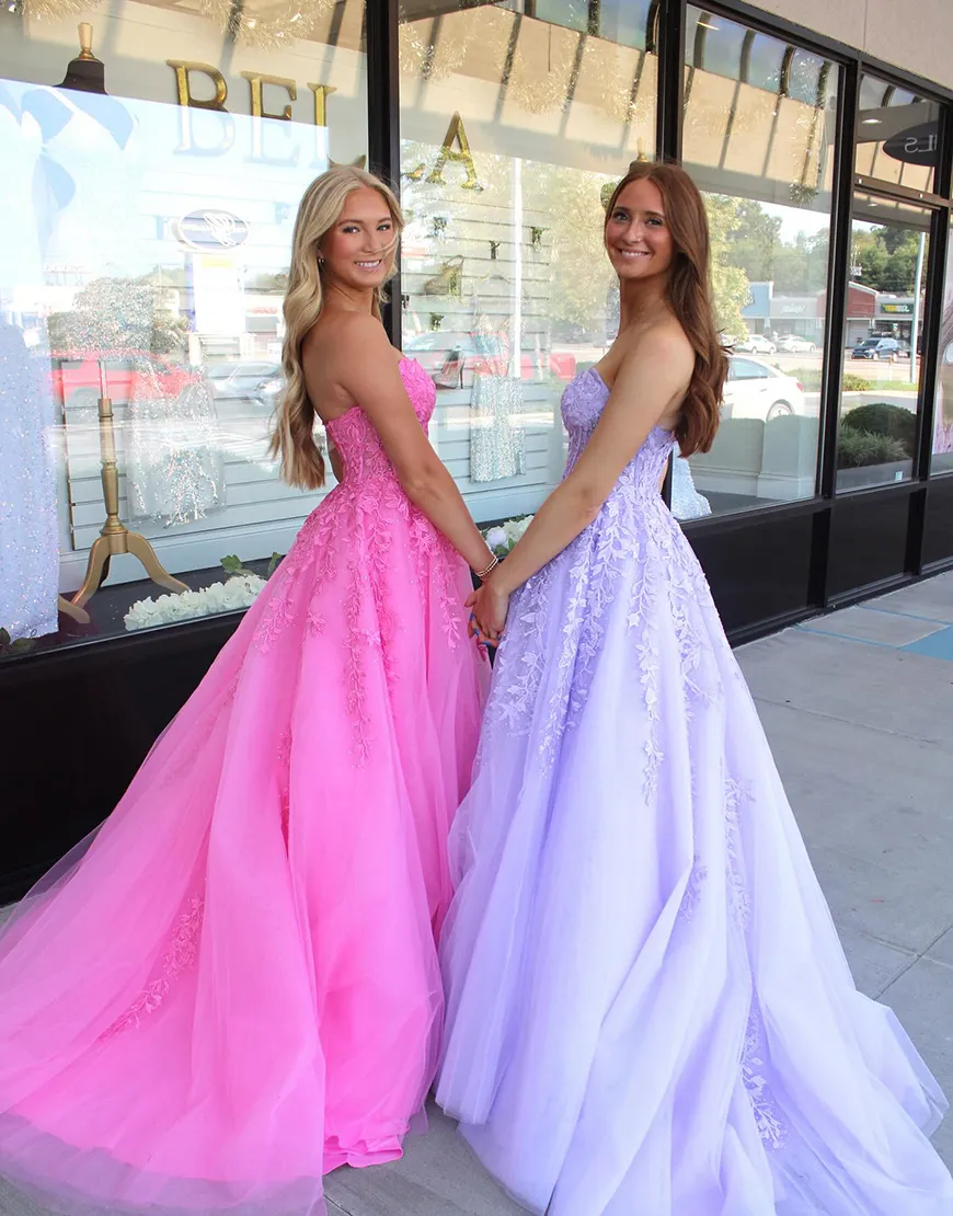 Sparkly Lilac A-Line Strapless Corset Beaded Appliques Long Prom Dress