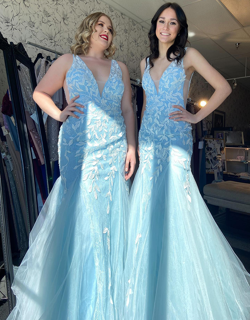 Sparkly Blue Mermaid V Neck Tulle Long Prom Dress with Appliques
