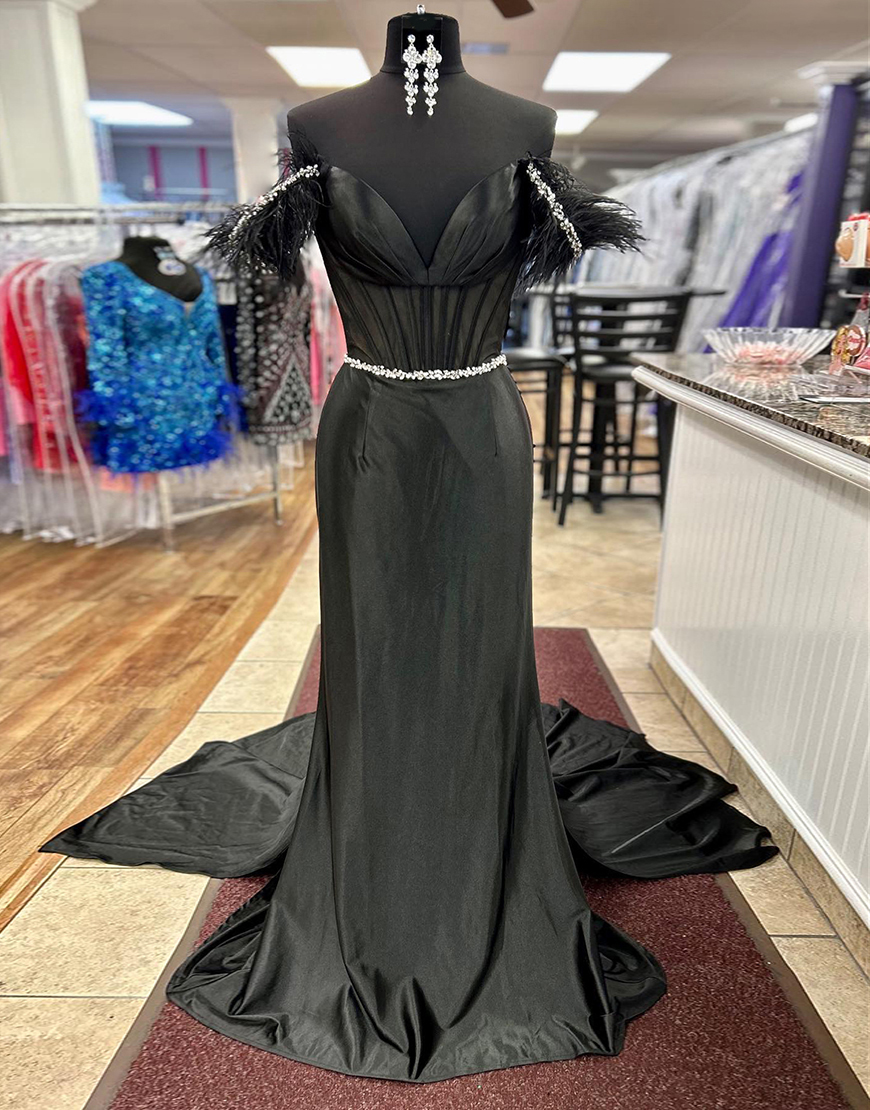 Sparkly Black Mermaid Feathered Off the Shoulder Corset Beaded Long Prom Dress
