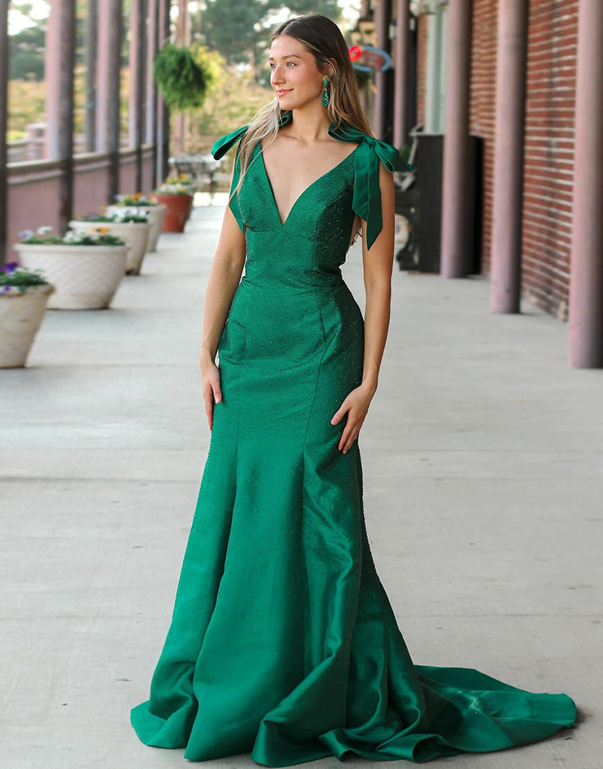 Sparkly Yellow Mermaid Beaded V Neck Long Prom Dress with Bows