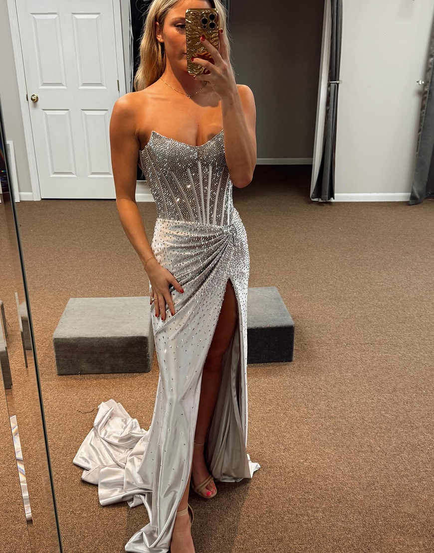 Berlinnova Women Sparkly Grey Beaded Corset Long Prom Dress Mermaid Strapless Ruched Pageant Dress with Slit