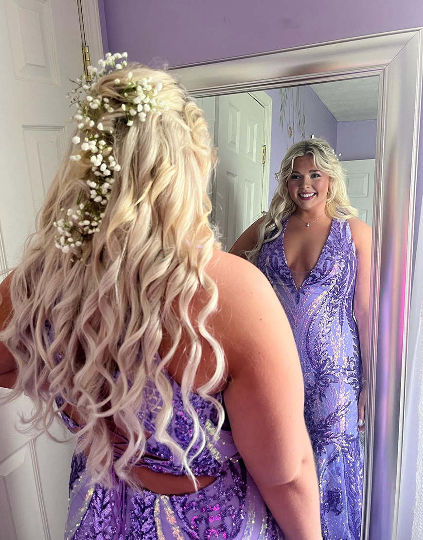 Sparkly Purple Mermaid Strapless V-Neck Long Prom Dress with Sequin Appliques