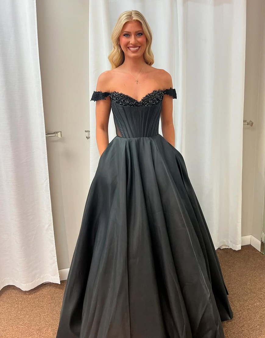 Elegant Sparkly A-Line Black Off The Shoulder Corset Long Prom Dress 