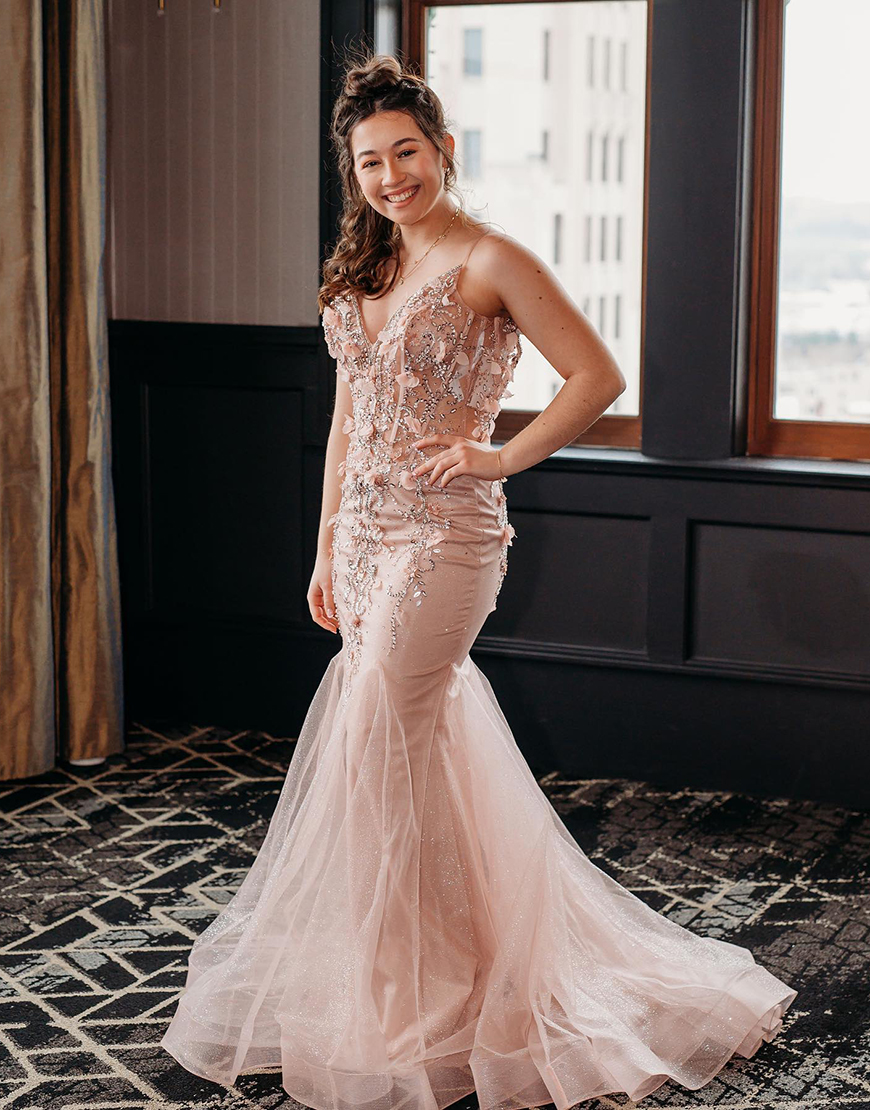 Sparkly Blush Mermaid Spaghetti Straps Beaded Tulle Long Prom Dress with Appliques