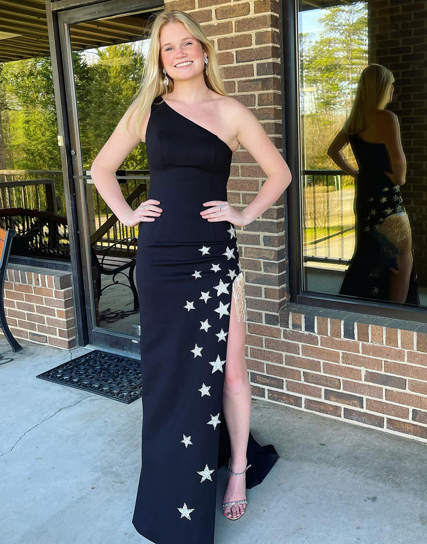 Sparkly Black Mermaid One Shoulder Sequined Star Slit Long Prom Dress with Tassels