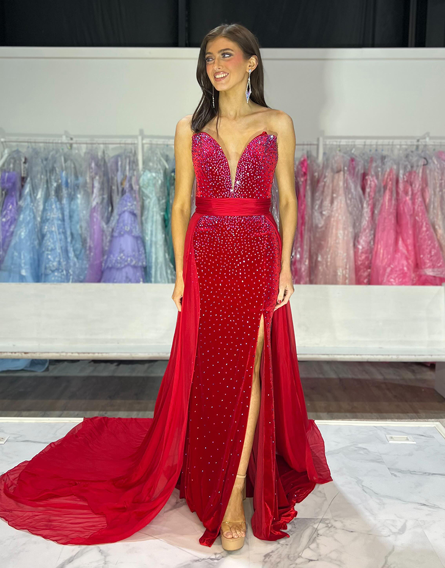 Sparkly Red A-Line Strapless V-Neck Beading Tulle Long Prom Dress with Slit