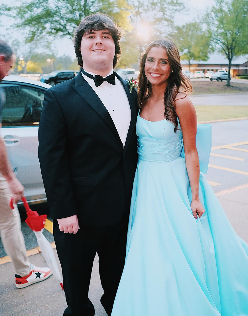 Graceful Light Pink A-Line Spaghetti Straps  Long Prom Dress with Bow