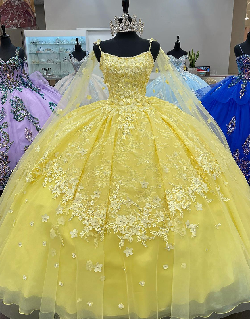 Sparkly Yellow Spaghetti Straps Corset Quinceanera Dresses With Appliques Tulle