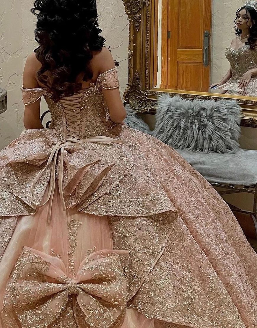 Berlinnova Women Sparkly Dusty Rose Quinceanera Dress Ball Gown Off the Shoulder Rhinestones Appliques Ruffles Bows Sweet 16 Dress